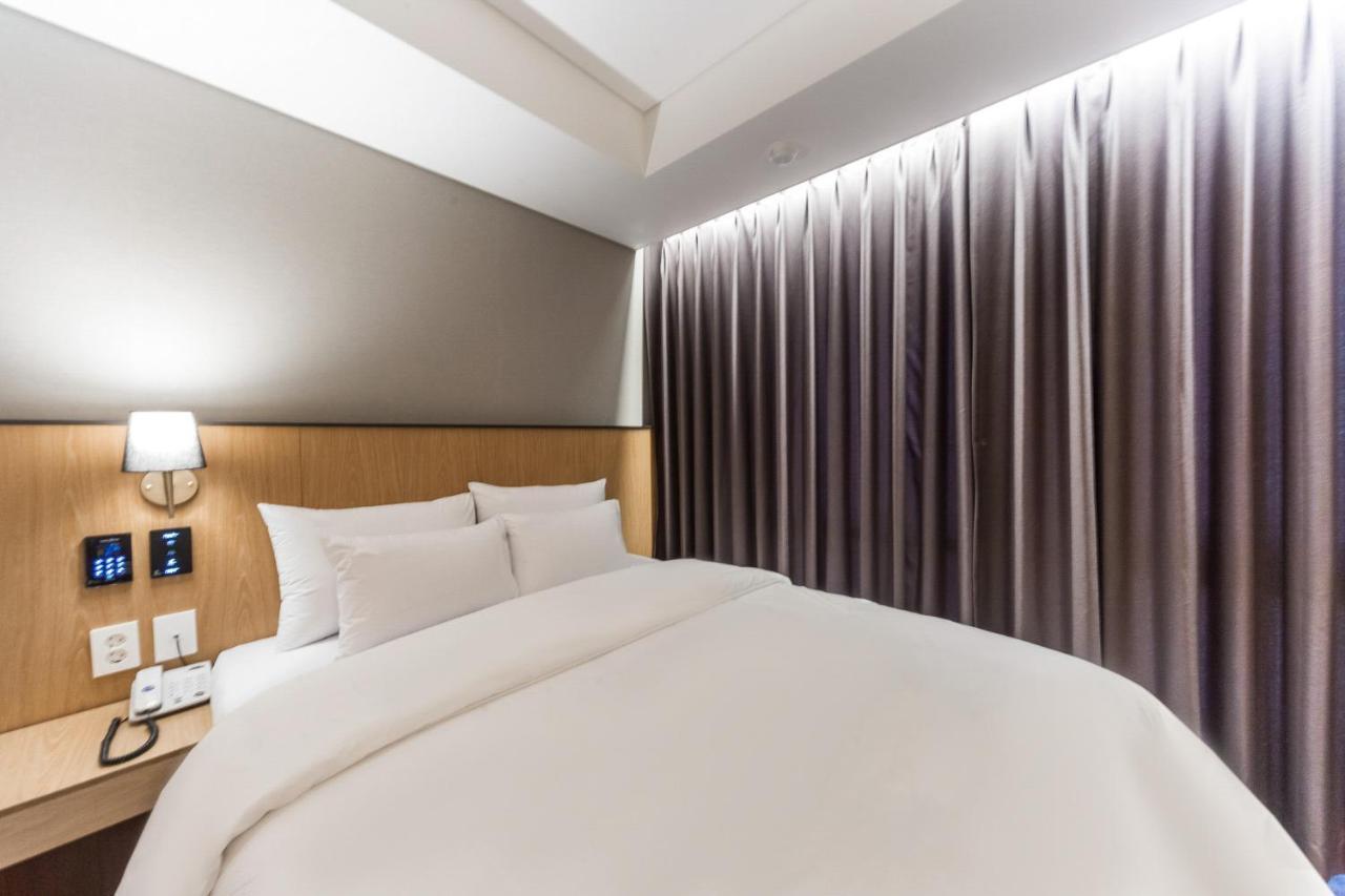 Gwangju Hound Hotel Gwangju Metropolitan City Extérieur photo