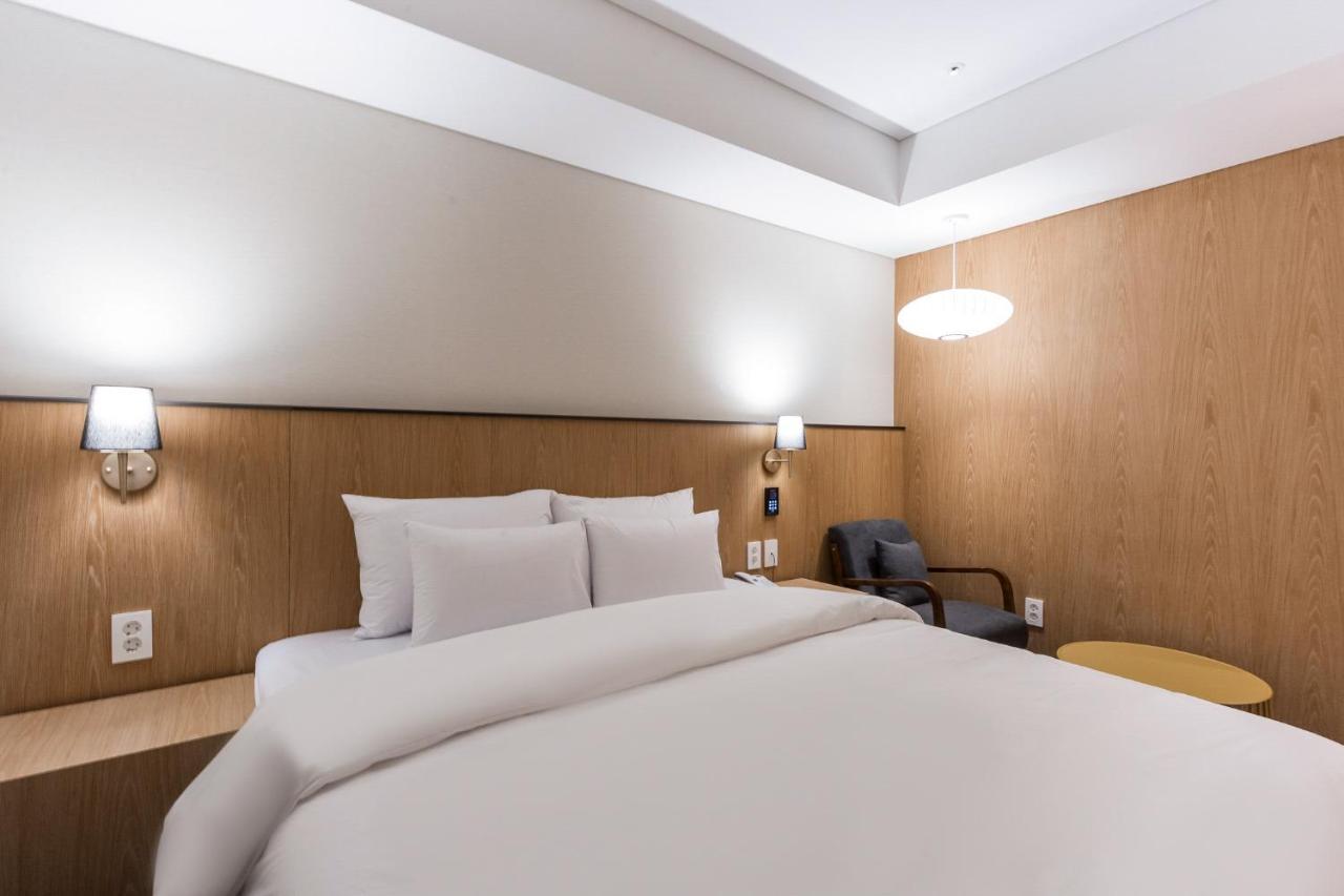 Gwangju Hound Hotel Gwangju Metropolitan City Extérieur photo