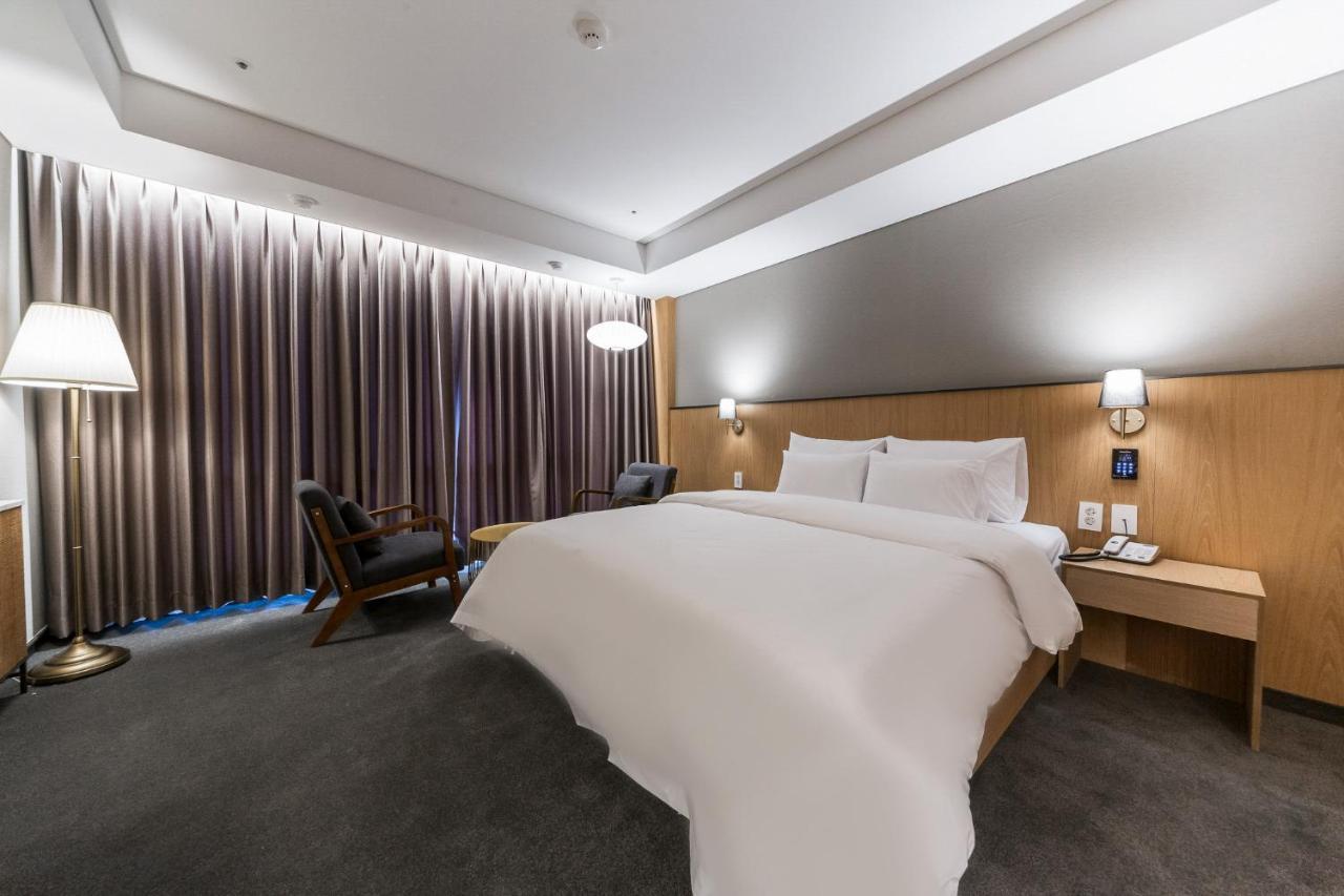 Gwangju Hound Hotel Gwangju Metropolitan City Extérieur photo