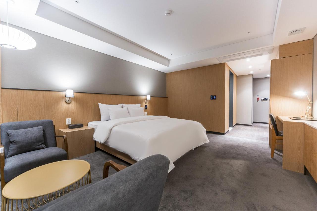 Gwangju Hound Hotel Gwangju Metropolitan City Extérieur photo