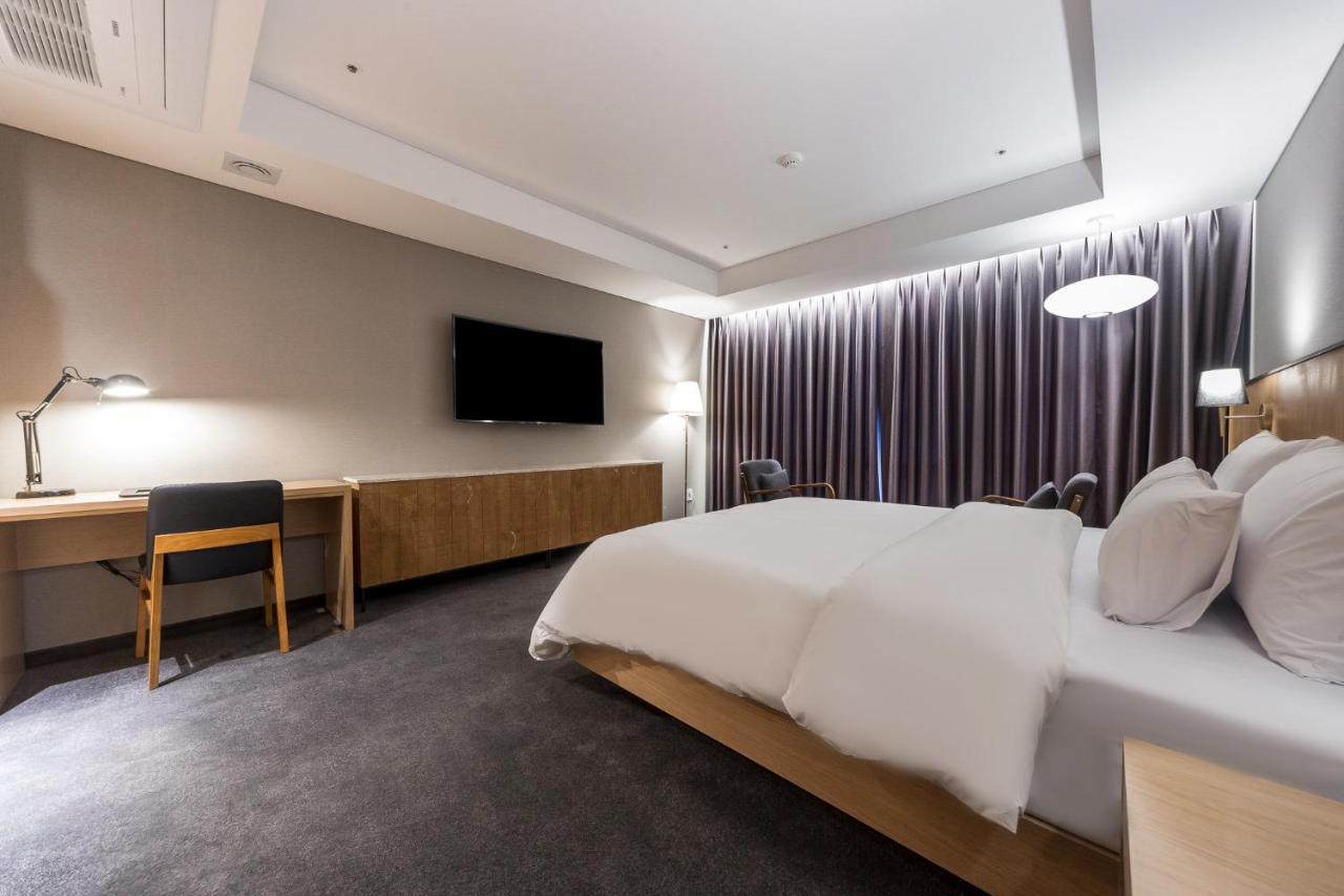 Gwangju Hound Hotel Gwangju Metropolitan City Extérieur photo