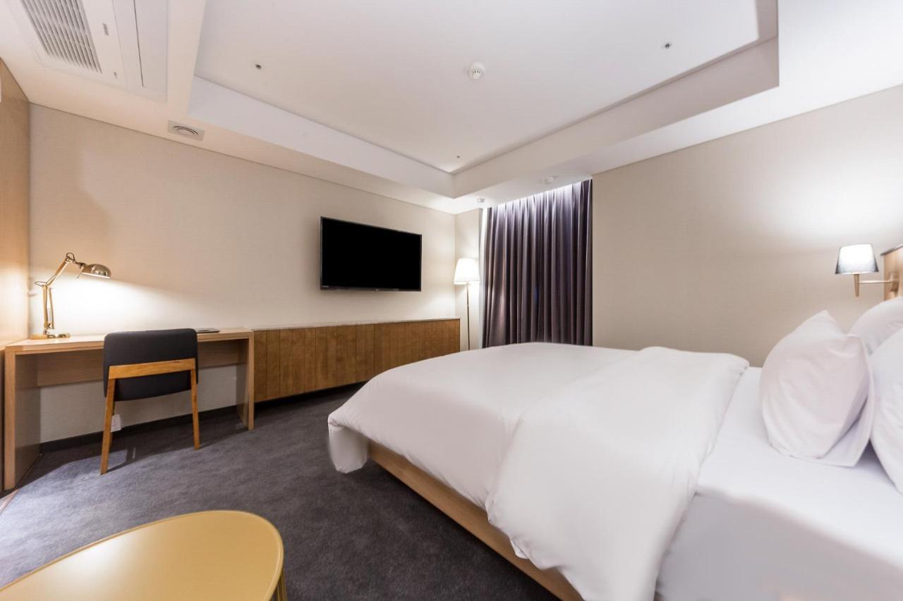 Gwangju Hound Hotel Gwangju Metropolitan City Extérieur photo